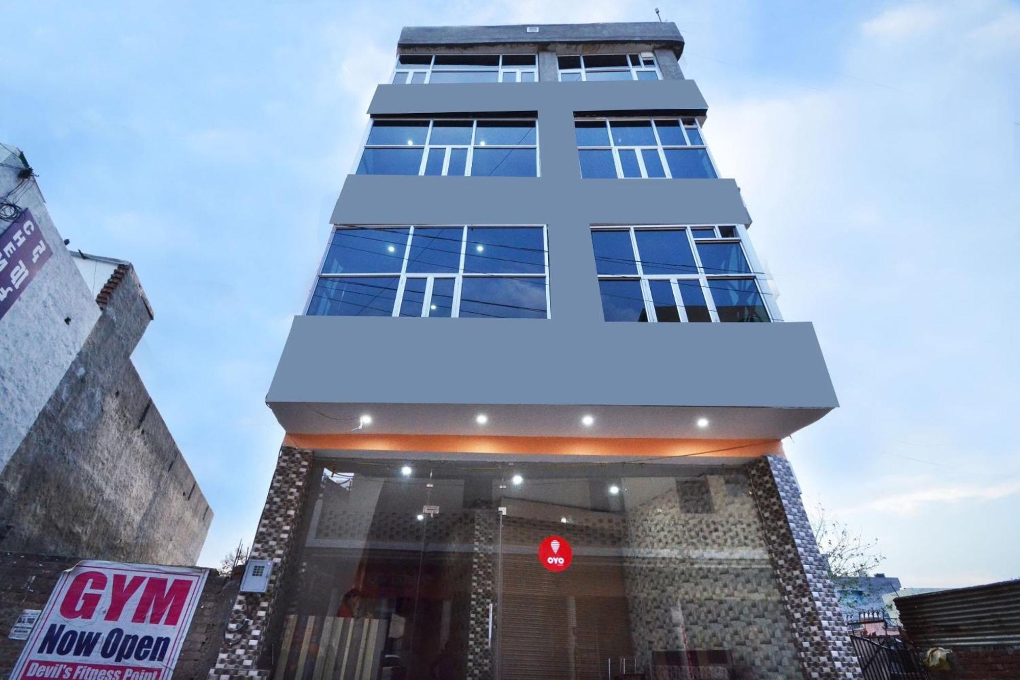 Hotel O Galaxy Nayagaon 외부 사진
