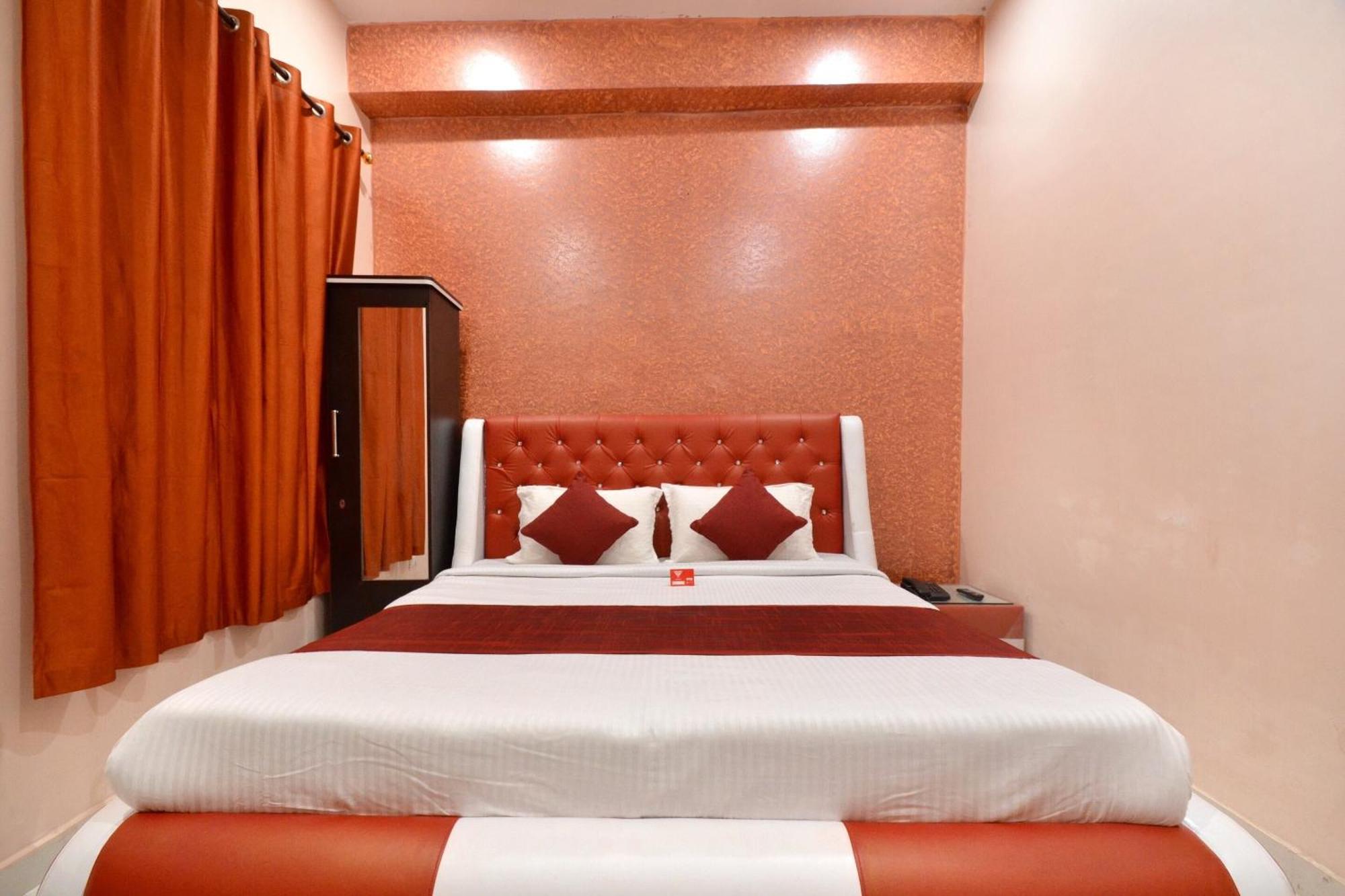 Hotel O Galaxy Nayagaon 외부 사진