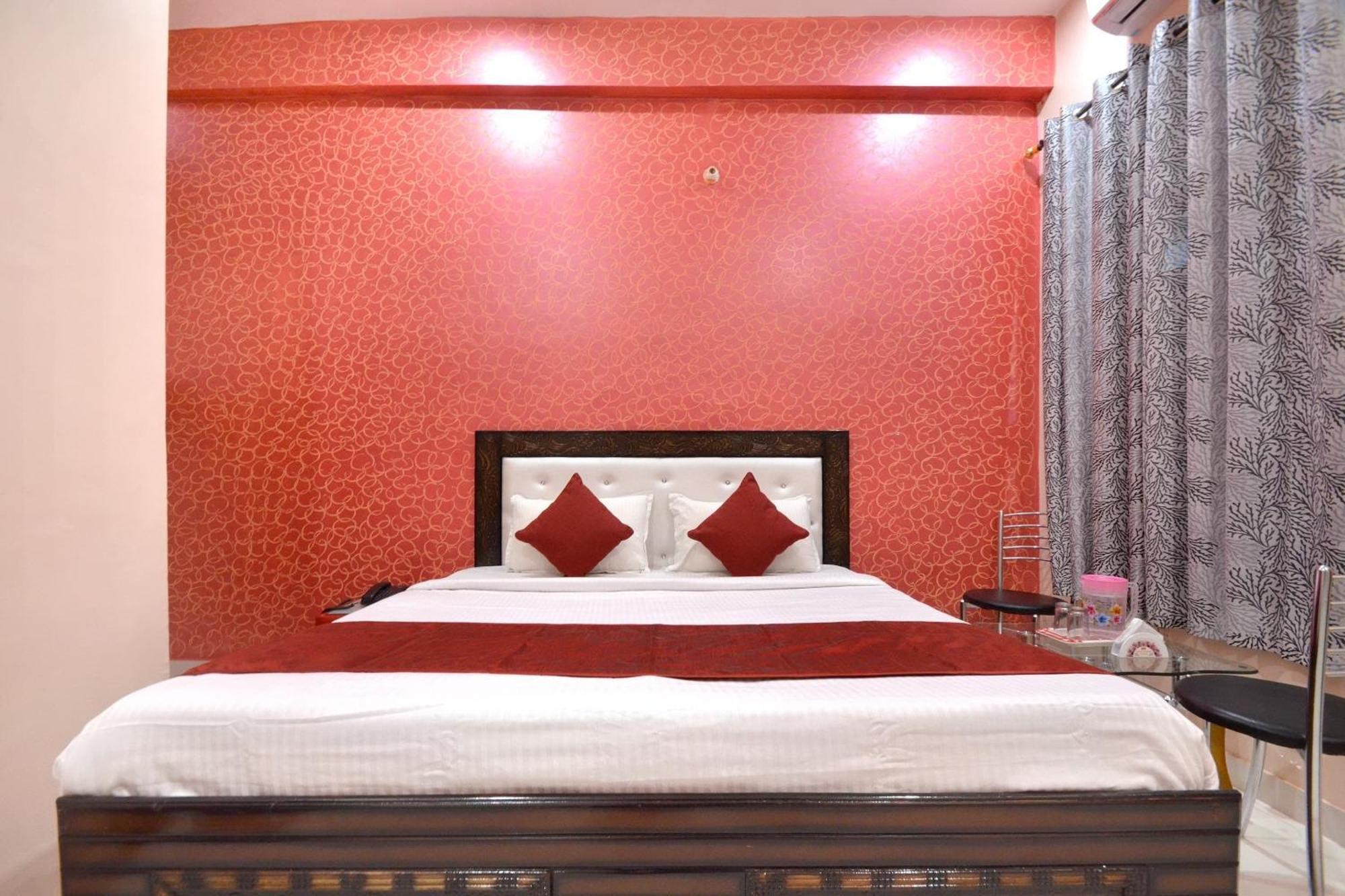 Hotel O Galaxy Nayagaon 외부 사진