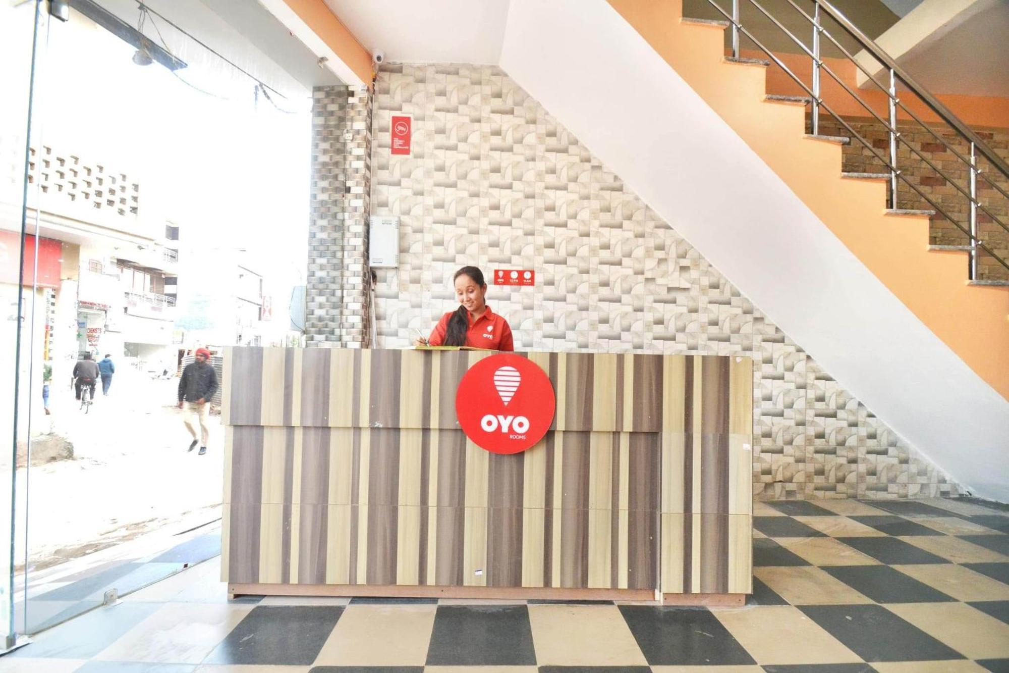 Hotel O Galaxy Nayagaon 외부 사진
